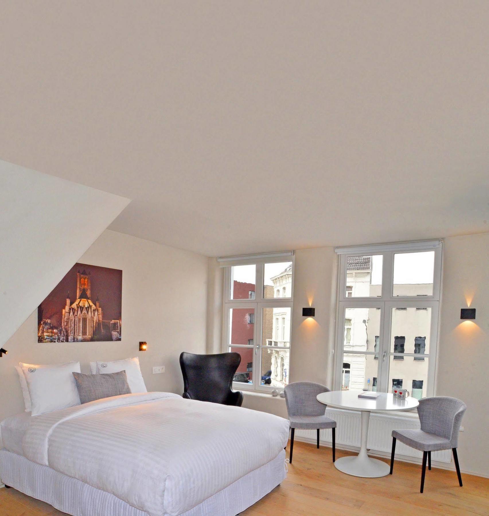 The House Of Edward By Domani Hotels Gent Bagian luar foto