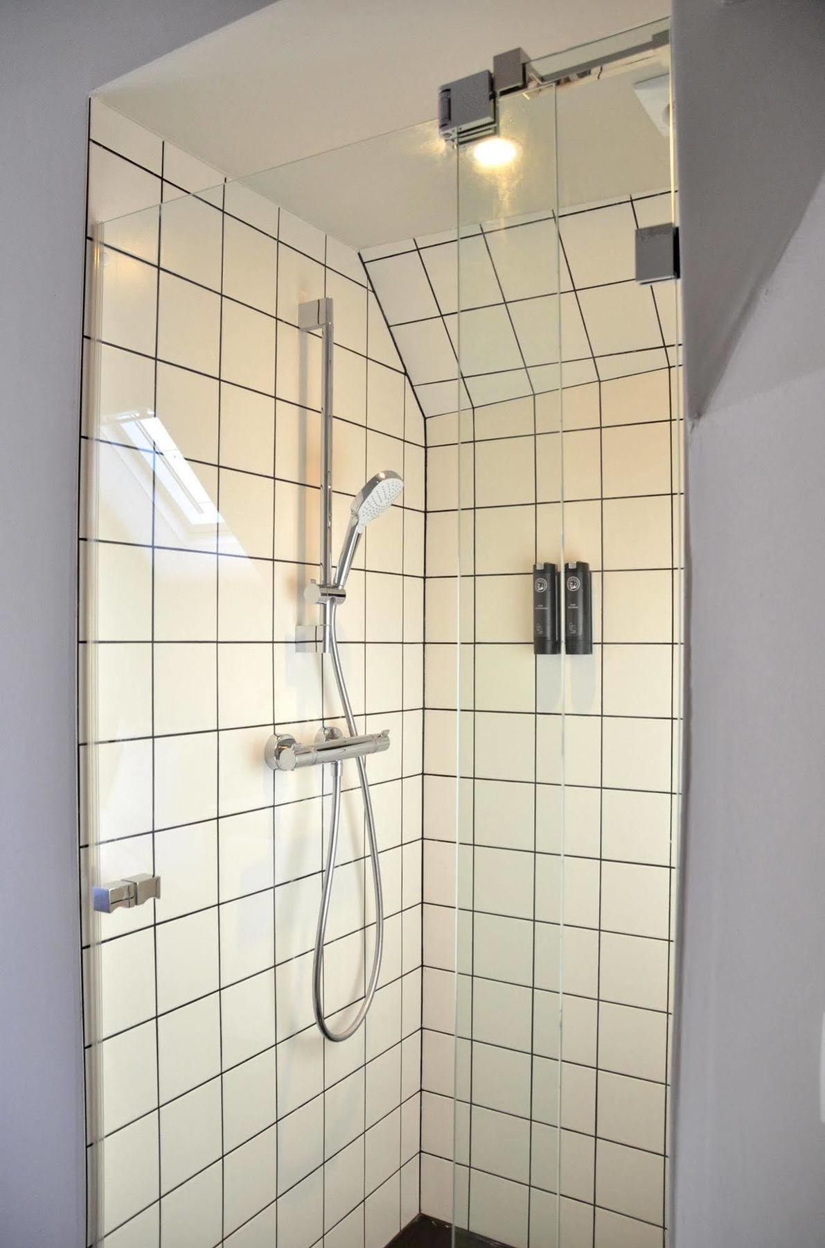 The House Of Edward By Domani Hotels Gent Bagian luar foto